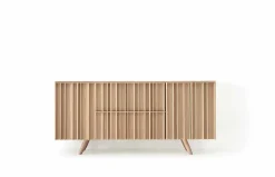 Aparador 351 con patas de madera de Mega Mobiliario