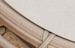 Mesa auxiliar exterior para jardín Ganesha de Skyline