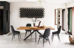 Mesa de comedor Cross I de Rivanova