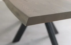 Mesa de comedor Cross II de Rivanova