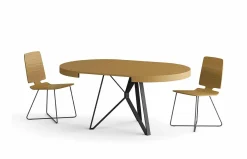 Mesa de comedor extensible redonda Kumo de Ruiz y Sánchez