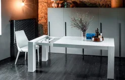 Mesa de comedor extensible Mini-Brooklyn de Devina Nais