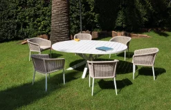 Mesa de comedor extensible de exterior Nerja de Arkimueble