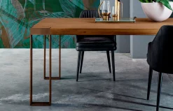 Mesa de comedor fija Frame de Devina Nais