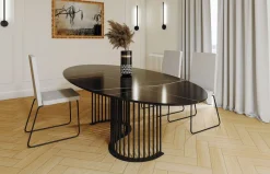 Mesa de comedor ovalada Nilo en porcelánico de Tadel