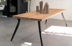 Mesa de comedor Spillo de Rivanova