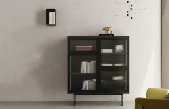 Vitrina con patas Addliving 18 de Lagrama